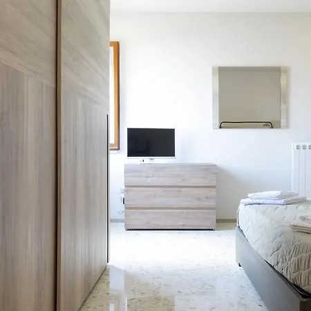 Alba Sul Mare Bed & Breakfast Massignano