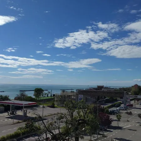 Alba Sul Mare * Massignano