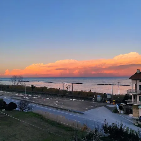 Alba Sul Mare Bed & Breakfast *