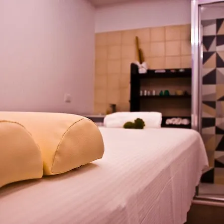 Nocleg ze śniadaniem Alba Sul Mare 3*