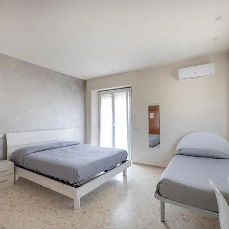 Alba Sul Mare Bed & Breakfast Massignano