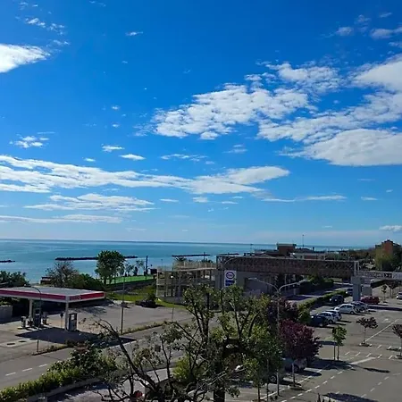 Alba Sul Mare Massignano