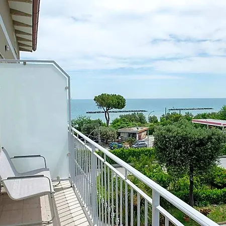 Alba Sul Mare 3* Massignano